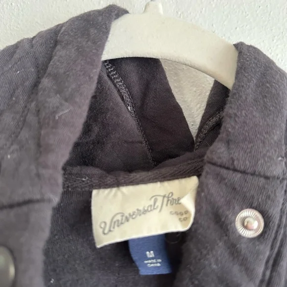 Quilted Black Pullover Jacket Universal Threads - Picture 2 of 3